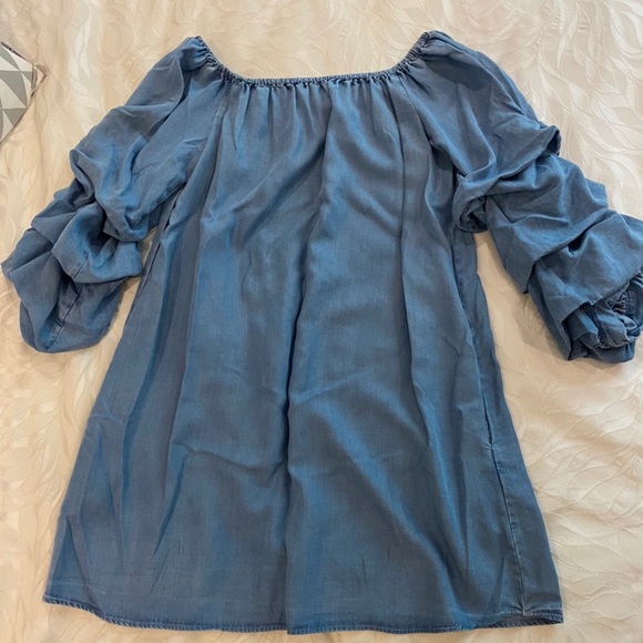 ‼️SOLD‼️Zara off the shoulder dress w/ sleeves! - Picture 3 of 4